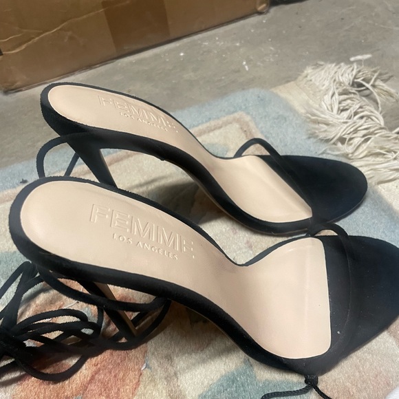 FEMME LA barely there lace up heels - Picture 10 of 11